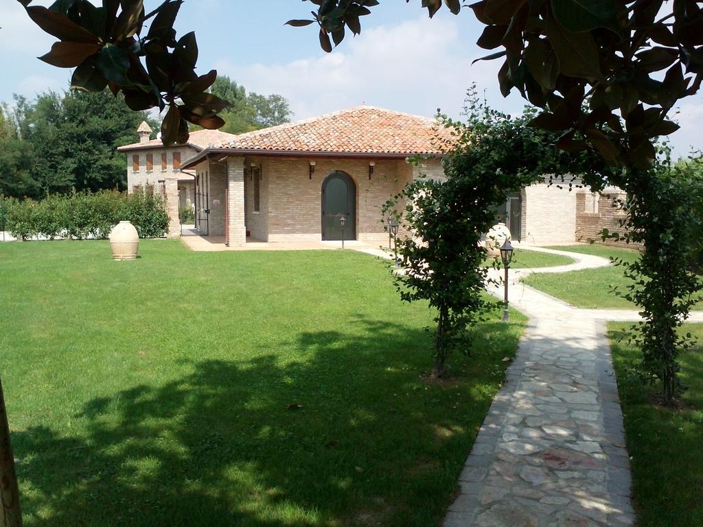 Agriturismo La Sapienza Monestirolo Exterior photo