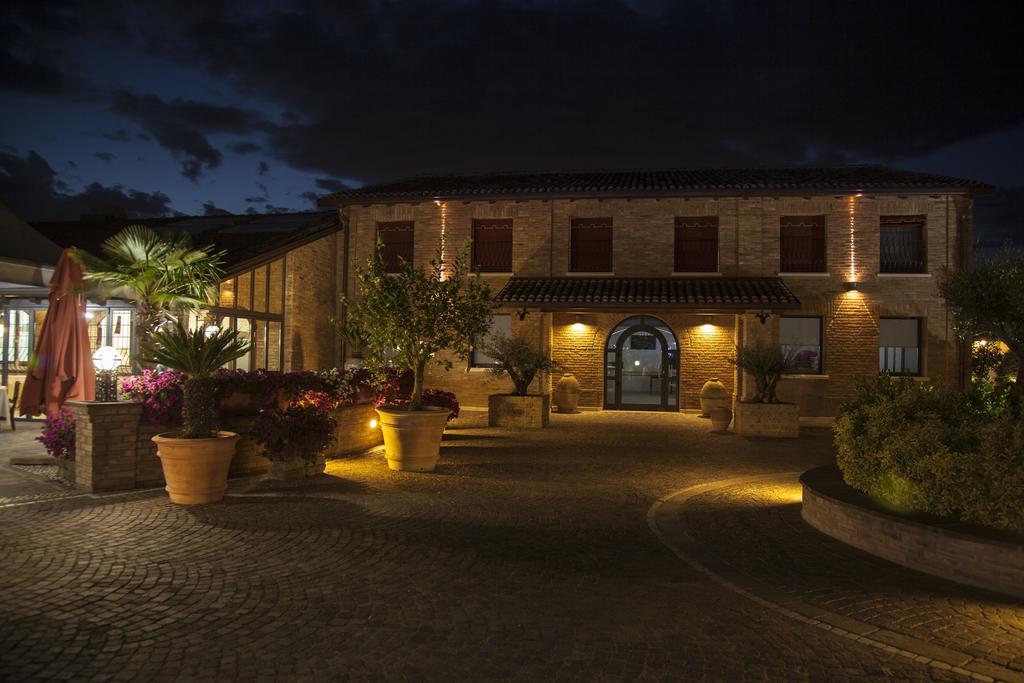 Agriturismo La Sapienza Monestirolo Exterior photo
